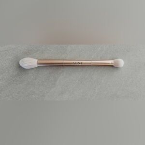 Seint Beauty Blend Brush (Rose Gold)